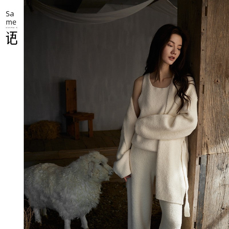 Tongyu Women's 3-Piece Warm Cozy Velvet Pajama Set  For Autumn & Winter